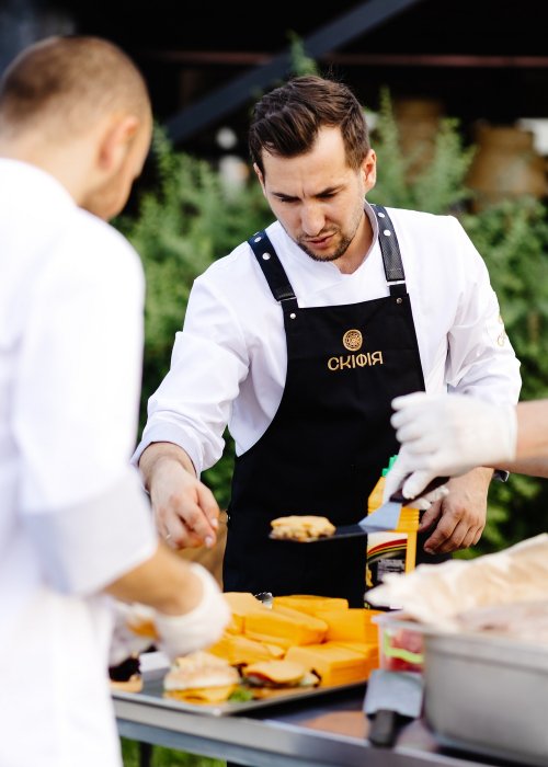 Presentation of the updated menu by chef Oleg Vorobyov
